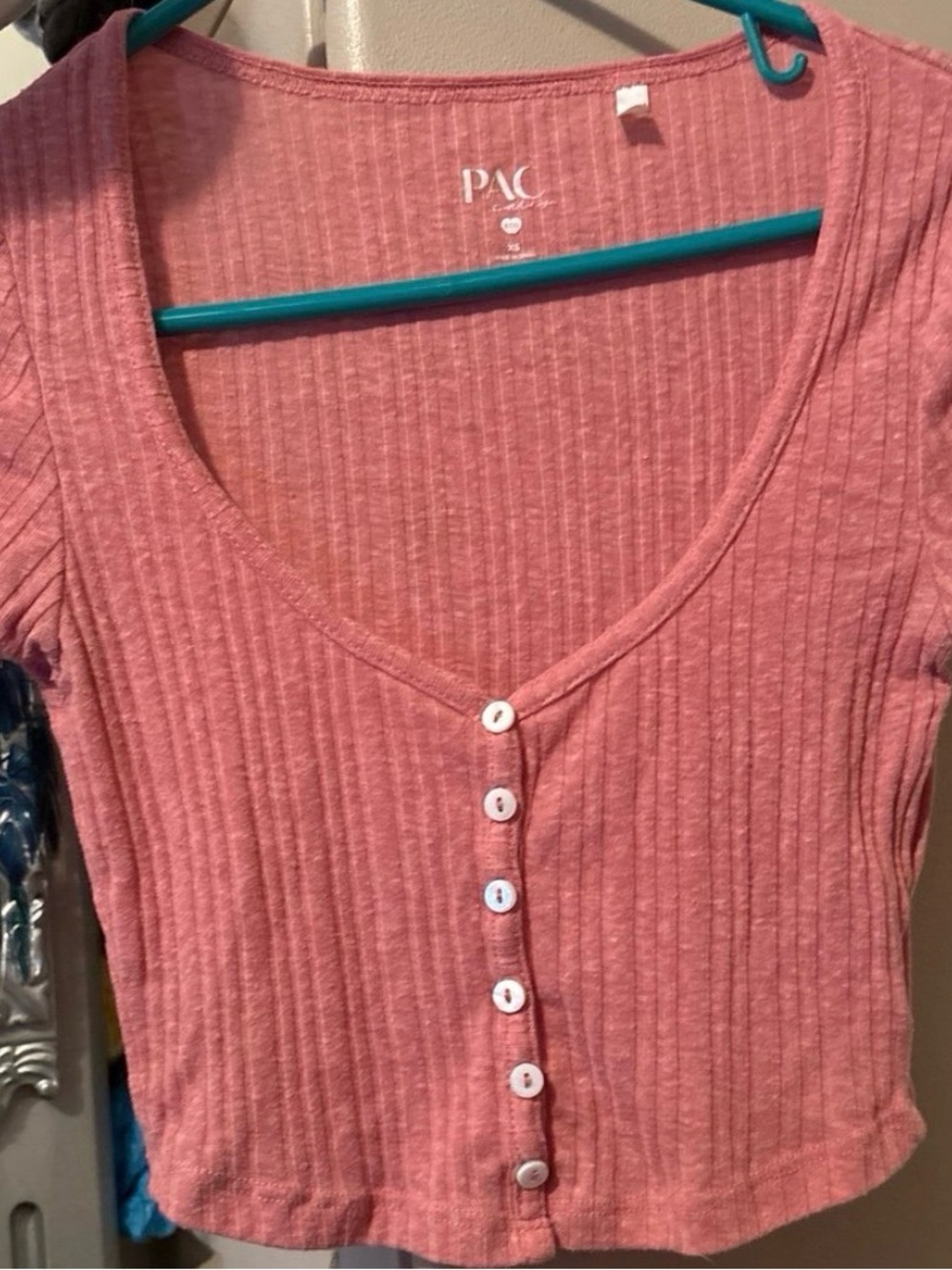 PacSun Ribbed Rose Pink Button-Front Crop Top